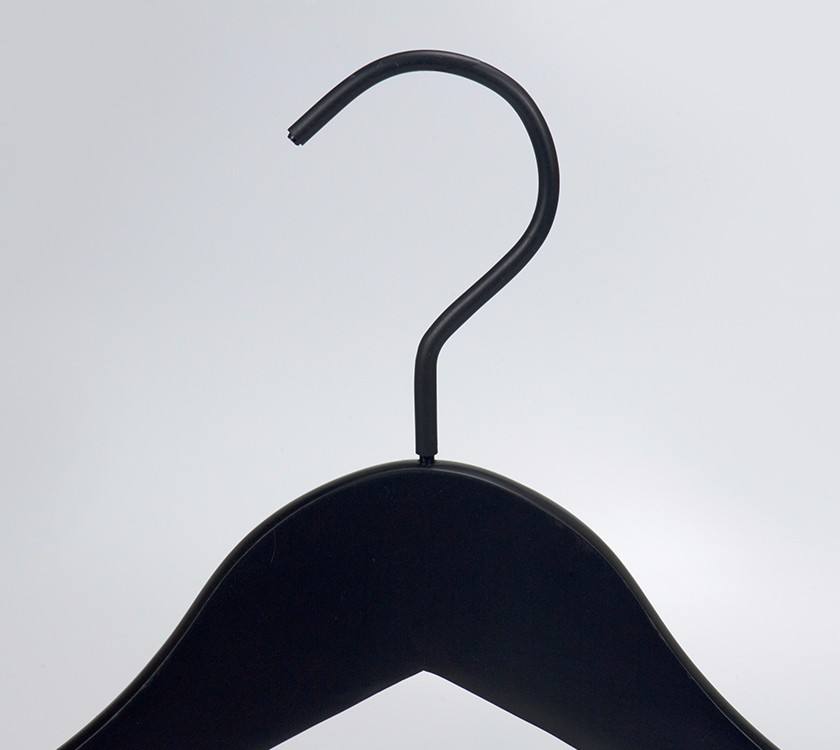 Luxury beechwood top hangers with anti-slip notches