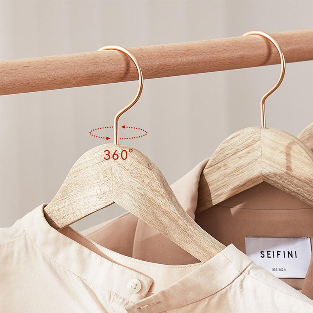 Top Quality Camphor Wooden Hanger with Trouser bar Anti-slip Notches