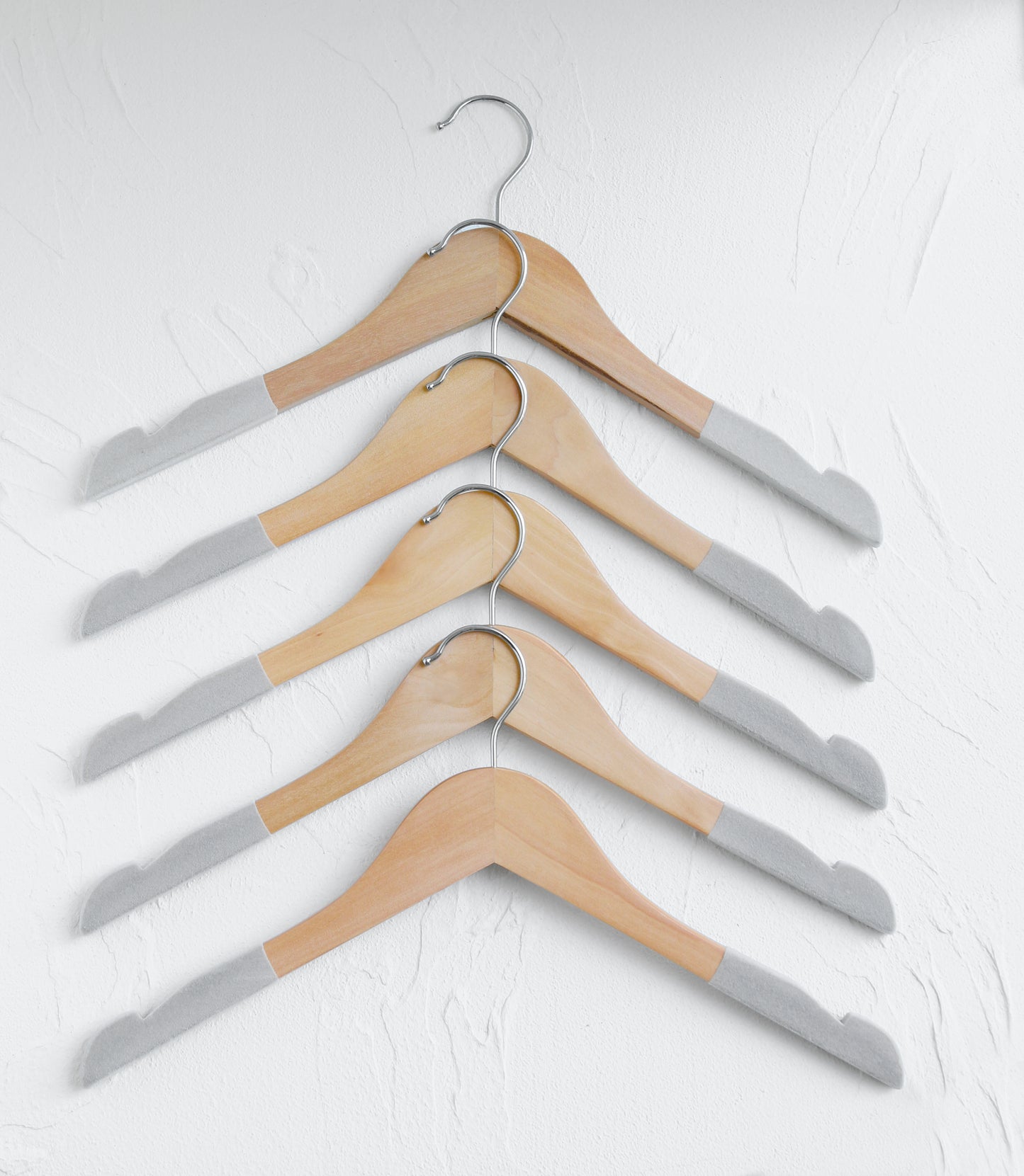 Natural wooden flocked shoulder anti-slip hanger
