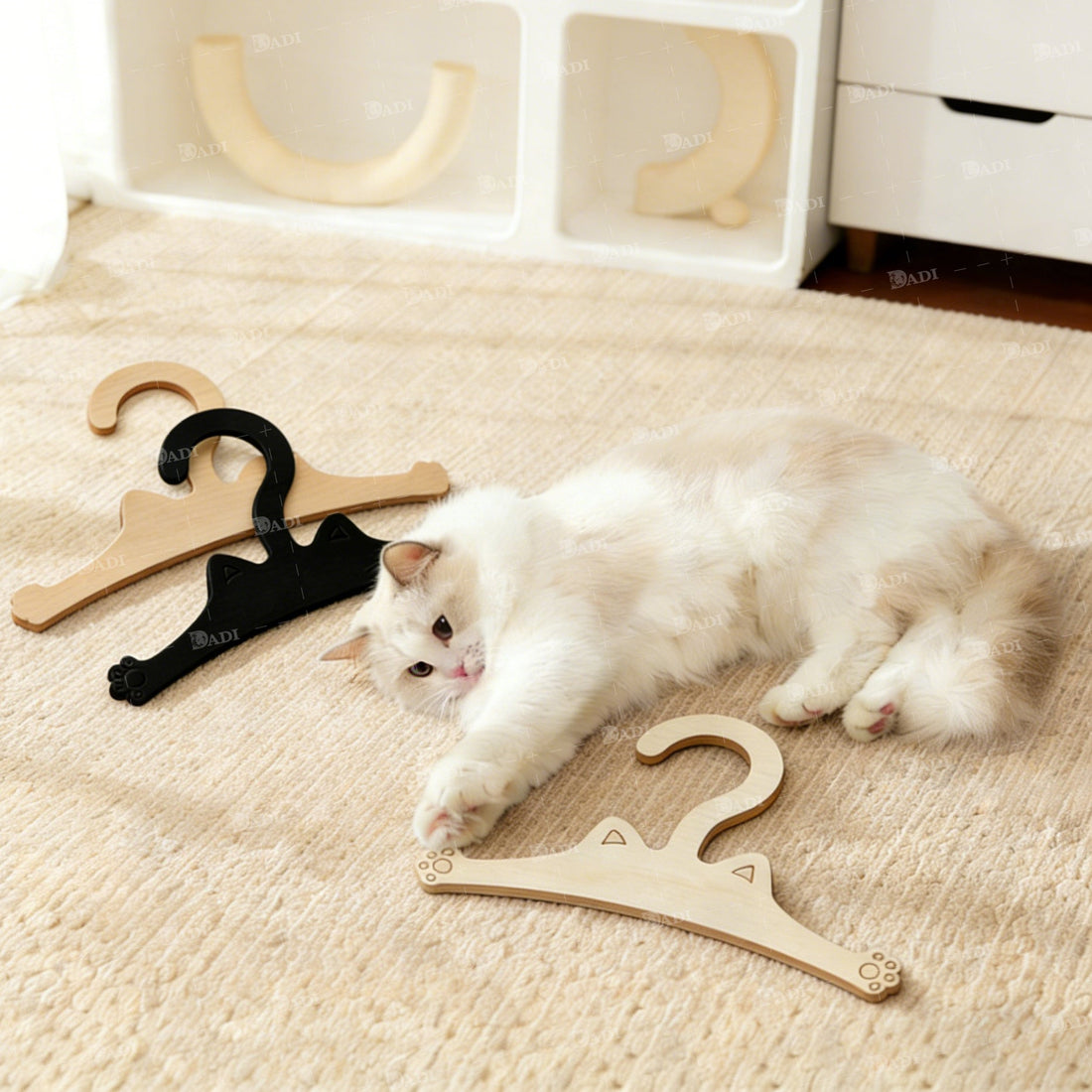 Pet Clothes Hangers: A Size and Storage Guide for Dog and Cat Clothing