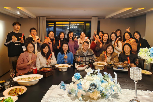 Galloping Steed Welcomes Spring, United Hearts Write a New Chapter