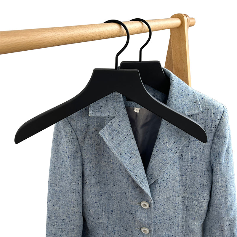 Rubber Coated Wooden Hanger Cloth Hanger With Rack Anti-slip
