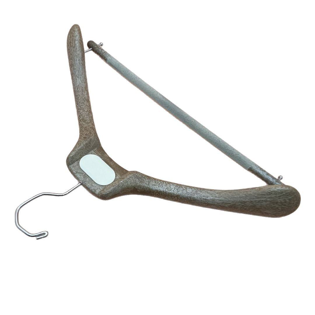 New Plastic Hangers With Metal Plate Logo