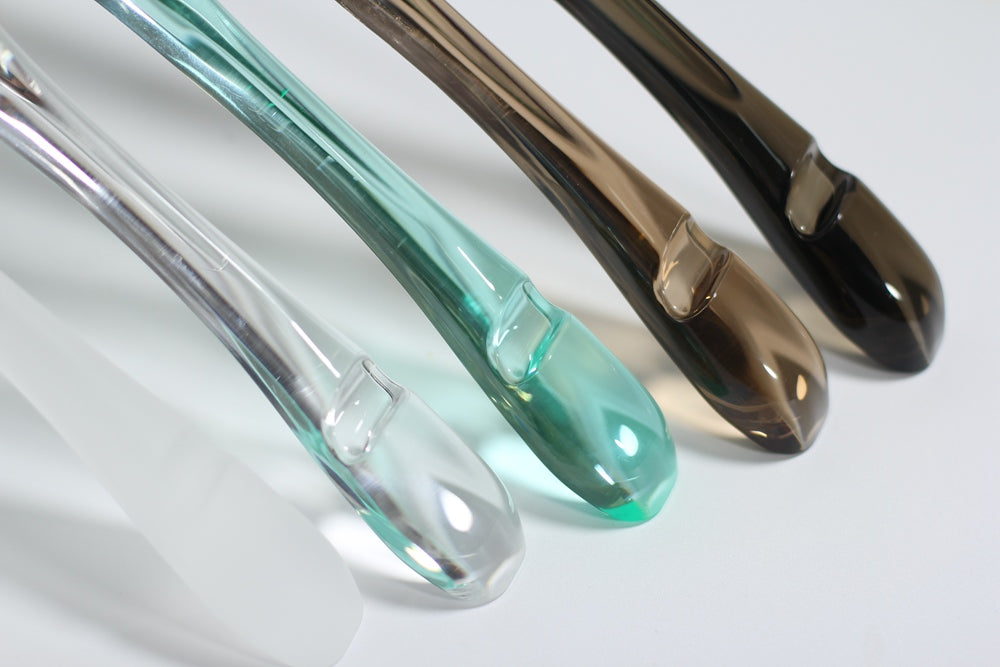 New Style Acrylic Hanger for Fashion Brands