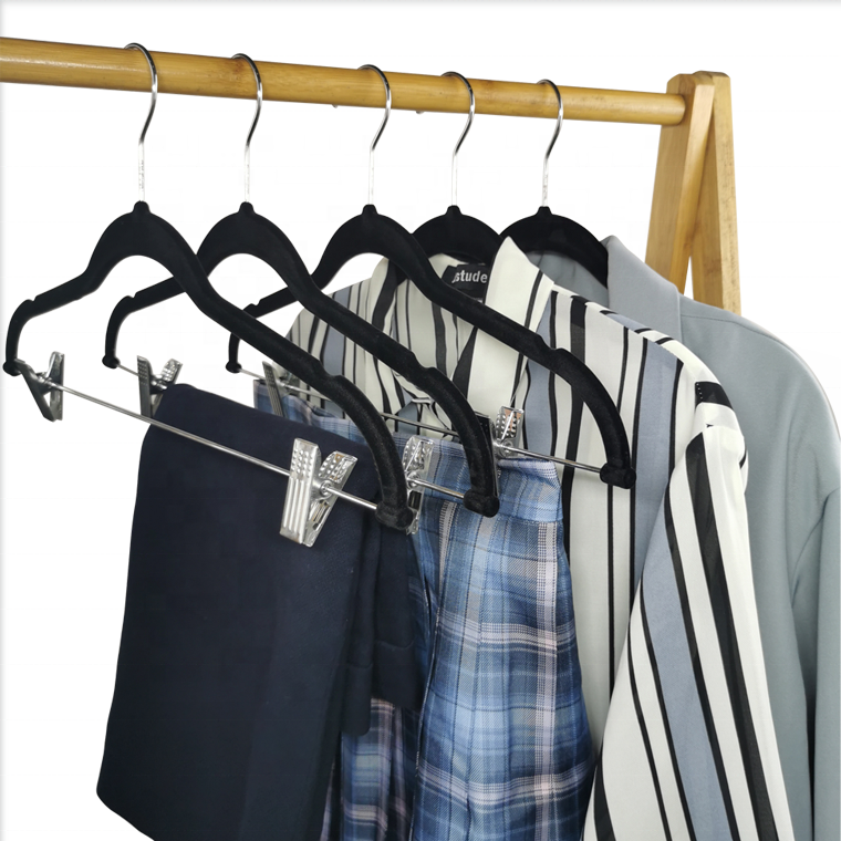 Luxury Non-Slip Suit Coat Hanger With Clip