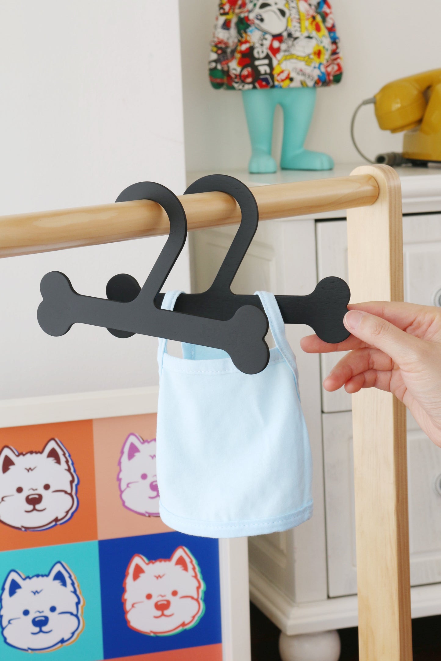 Black Color OEM Lovely Wooden Hangers for Dog's Cloths