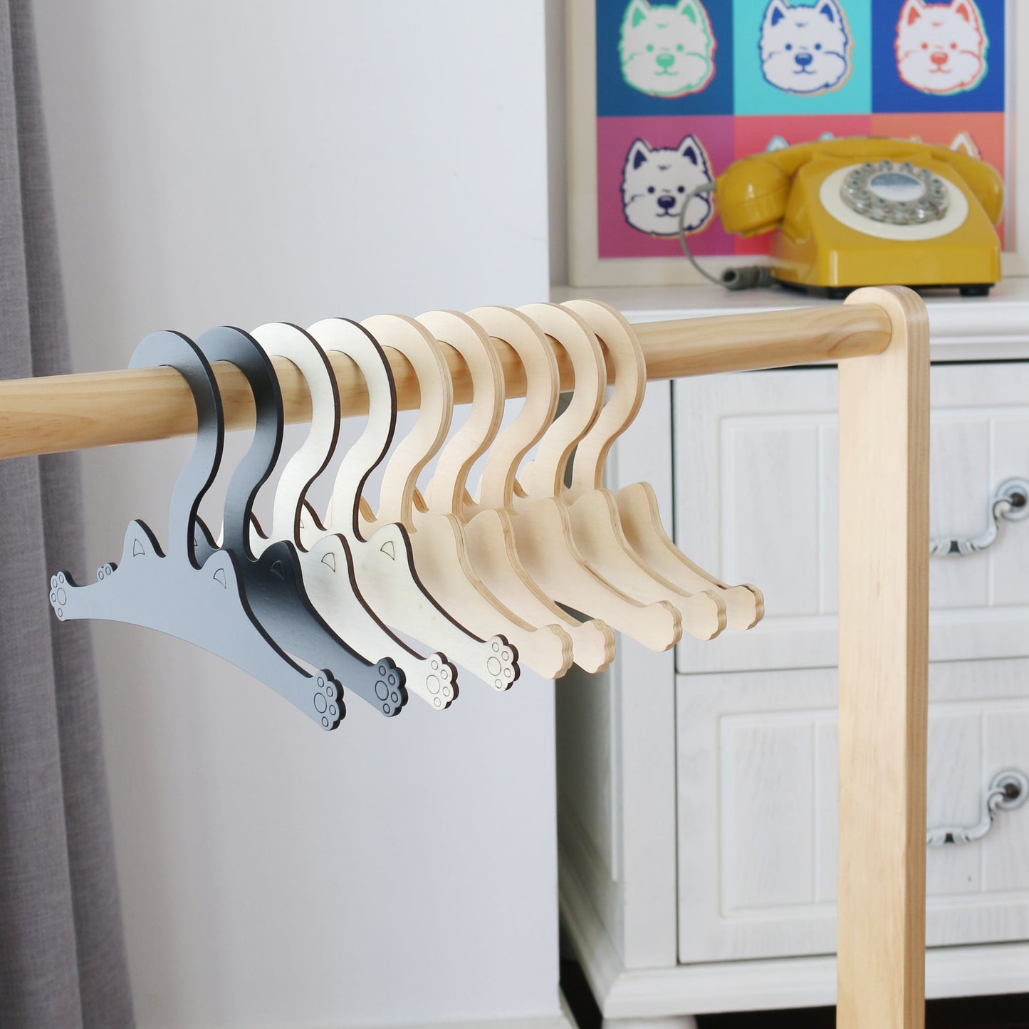 布のための注文の高級ブランドの木製のスーツのハンガーの木