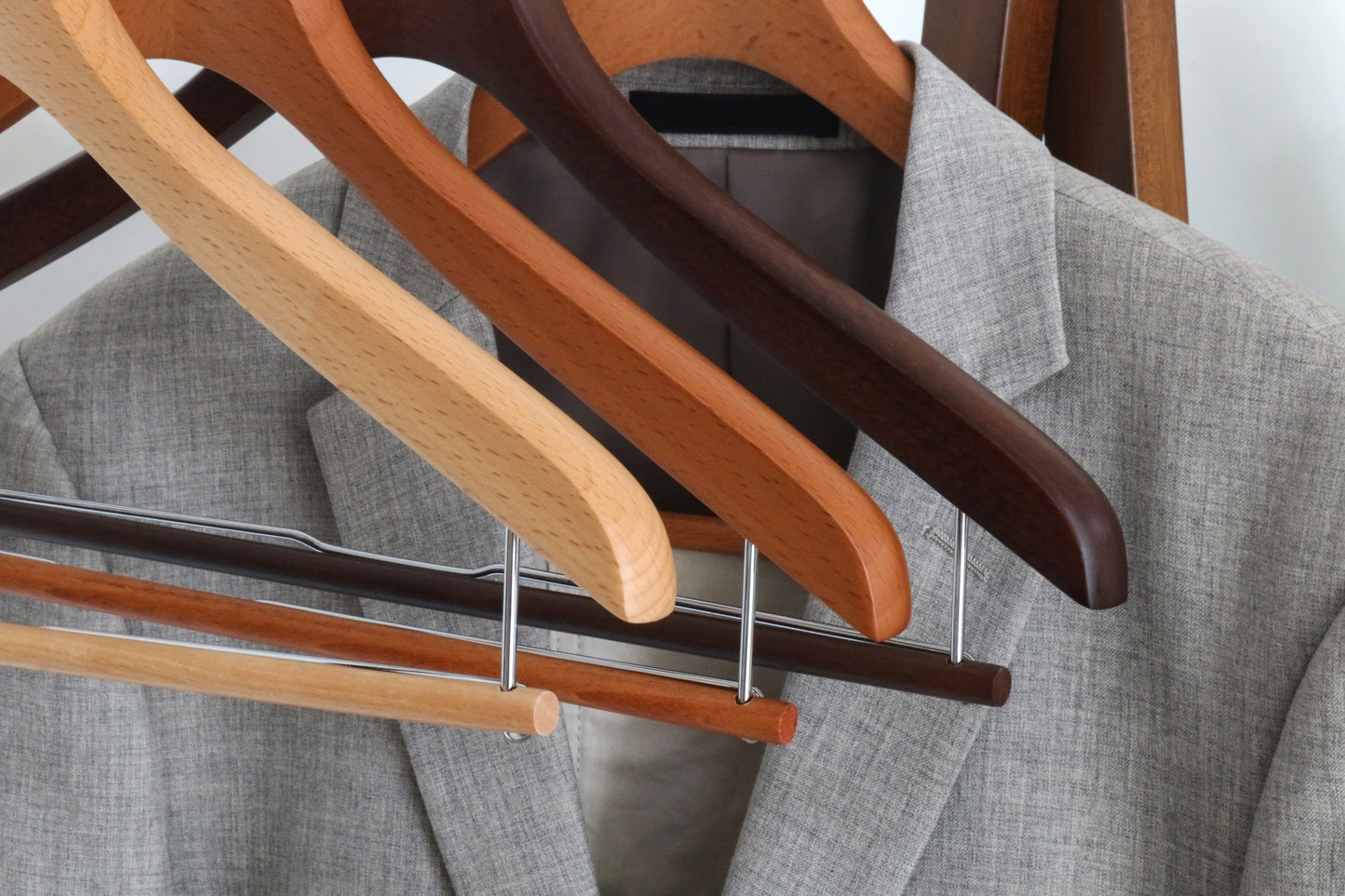 Natural Beech Wood Hanger With Round Pole